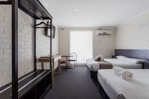 The Busselton Motel - Accommodation Great Ocean Road 2