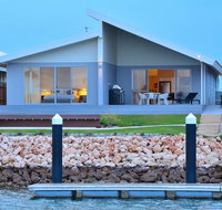 The Carnarvon Luxury Canal Home - Accommodation Great Ocean Road