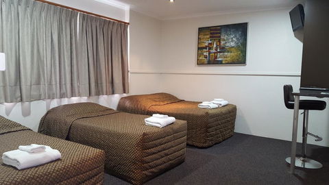 The Commercial Hotel Motel - Accommodation Great Ocean Road 0