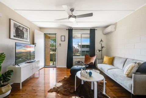 The Cowhide Cabin - Comfy, Family Friendly Stays In Toowoomba - Accommodation Great Ocean Road 1
