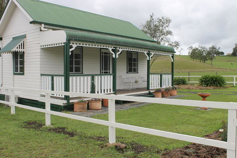 The Dollhouse Cottage - Accommodation Great Ocean Road 0