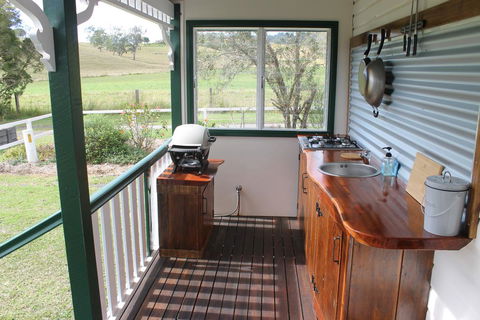The Dollhouse Cottage - Accommodation Great Ocean Road 3