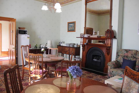 The Dragonfly North West - Accommodation Great Ocean Road 3