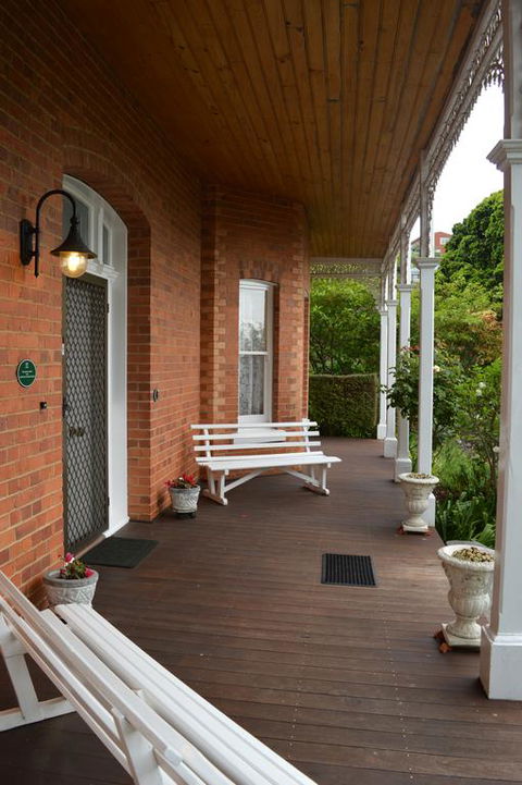 The Dragonfly North West - Accommodation Great Ocean Road 0