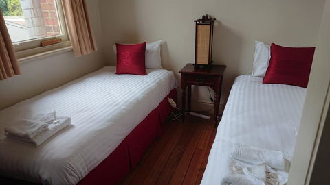 The Empire Hotel - Accommodation Great Ocean Road 2
