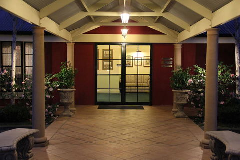 The Lawson Riverside Suites - Accommodation Great Ocean Road 2