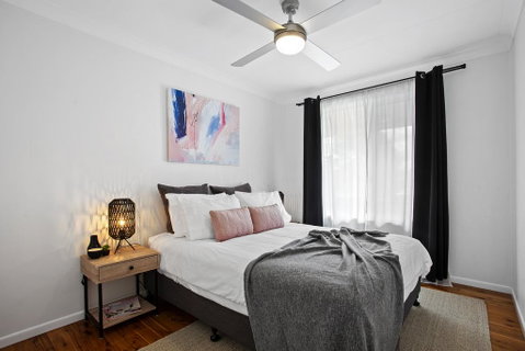 The Neo Stylish Central Apartment With Aircon Courtyard And Netflix - Accommodation Great Ocean Road 0