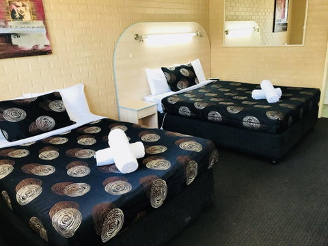 The Shamrock Hotel - Accommodation Great Ocean Road 1