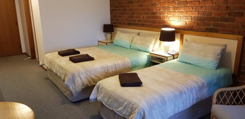 Tooleybuc Club Motor Inn - Accommodation Great Ocean Road 1