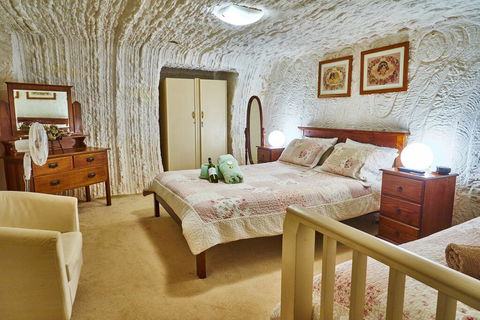 Underground Bed & Breakfast - Accommodation Great Ocean Road 2
