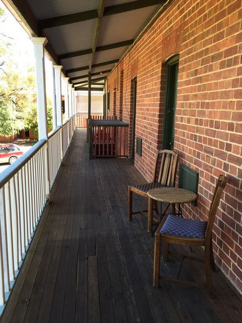 Victoria Hotel Rutherglen - Accommodation Great Ocean Road 3
