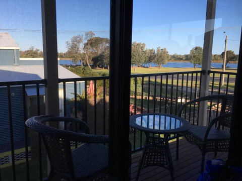 Villa By The Lake - Accommodation Great Ocean Road 2