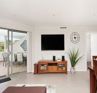 Villa Serene  Fingal Bay - Accommodation Great Ocean Road