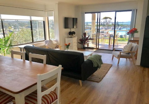 Vista Marina Penthouse #6 - Accommodation Great Ocean Road 2