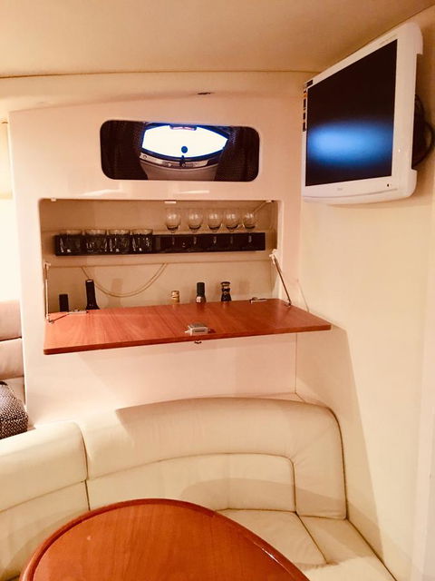 Luxury On The Water (Private Luxurious Boat) - Accommodation Great Ocean Road 4