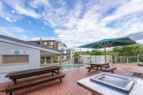 Whale Watch Ocean Beach Resort - Accommodation Great Ocean Road 2