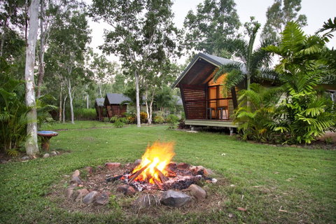 Airlie Beach Eco Cabins - Adults Only - Accommodation Great Ocean Road 1
