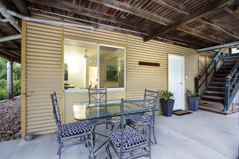 Airlie Beach Eco Cabins - Adults Only - Accommodation Great Ocean Road 43