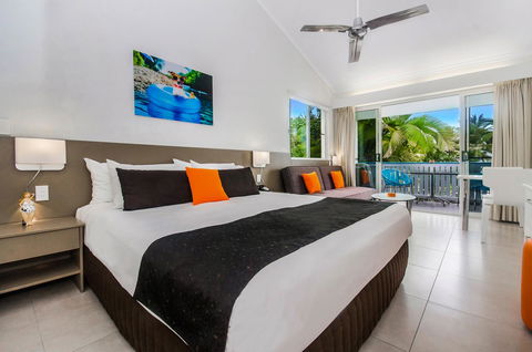 By The Sea Port Douglas - Accommodation Great Ocean Road 2