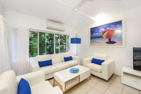By The Sea Port Douglas - Accommodation Great Ocean Road 0