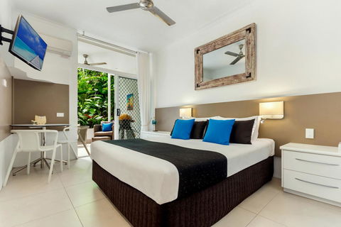 By The Sea Port Douglas - Accommodation Great Ocean Road 11