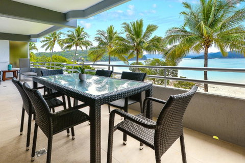 Frangipani 104 - Hamilton Island - Accommodation Great Ocean Road 0