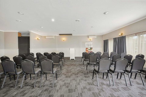 Econo Lodge Toowoomba Motel & Events Centre - Accommodation Great Ocean Road 6