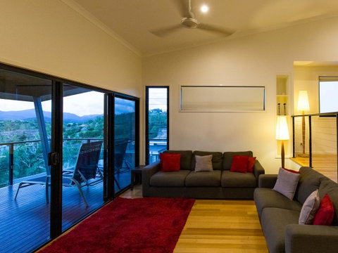 Shorelines - Accommodation Great Ocean Road 21