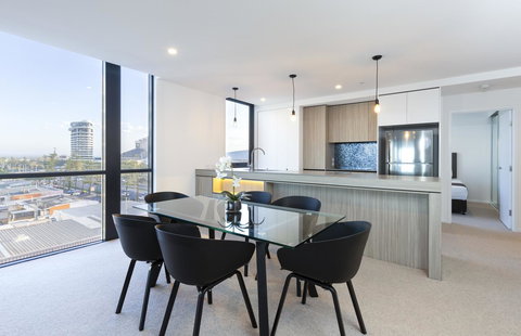 Qube Broadbeach - Accommodation Great Ocean Road 43