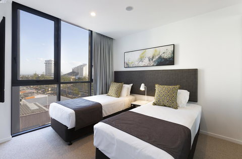 Qube Broadbeach - Accommodation Great Ocean Road 44