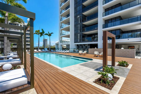 Qube Broadbeach - Accommodation Great Ocean Road 0