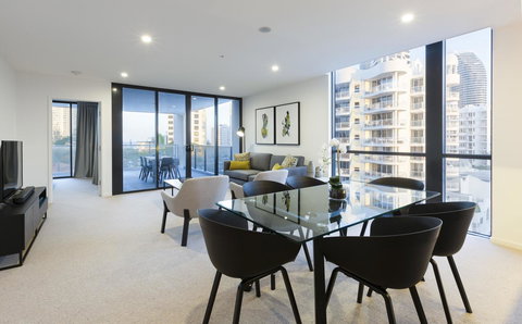 Qube Broadbeach - Accommodation Great Ocean Road 42