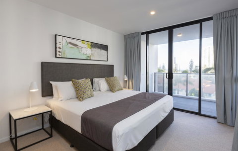Qube Broadbeach - Accommodation Great Ocean Road 40