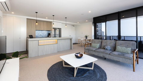 Qube Broadbeach - Accommodation Great Ocean Road 13