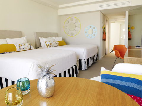 QT Gold Coast - Accommodation Great Ocean Road 9