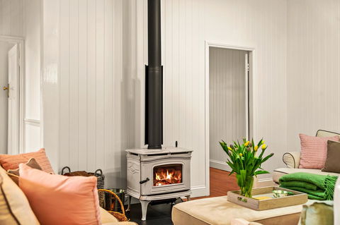 Frangipani House - Accommodation Great Ocean Road 9