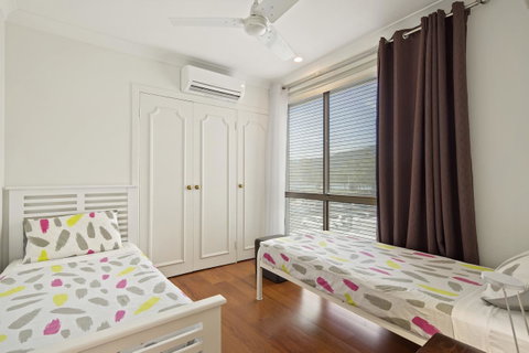 Montipora Unit 3 - In The Heart Of Airlie, Wi-fi And Netflix - Accommodation Great Ocean Road 7