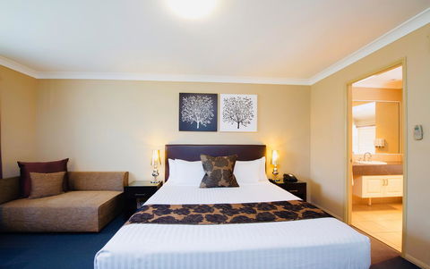 Ambassador On Ruthven - Accommodation Great Ocean Road 16