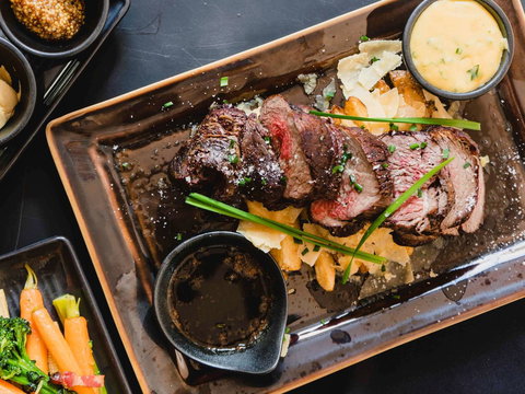 Pullman Cairns International - Accommodation Great Ocean Road 29