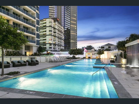 H Star Residences-- Paradise Stayz - Accommodation Great Ocean Road 17