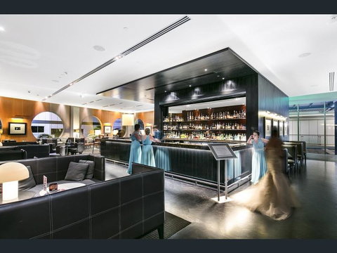 H Star Residences-- Paradise Stayz - Accommodation Great Ocean Road 15