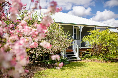 Apple Blossom Cottages - Accommodation Great Ocean Road 1
