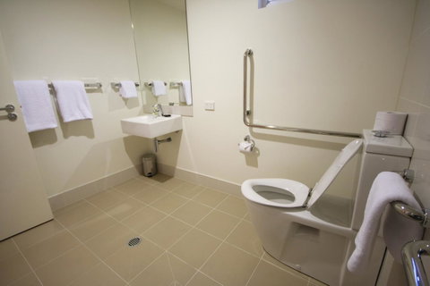 Domain Serviced Apartments - Accommodation Great Ocean Road 14