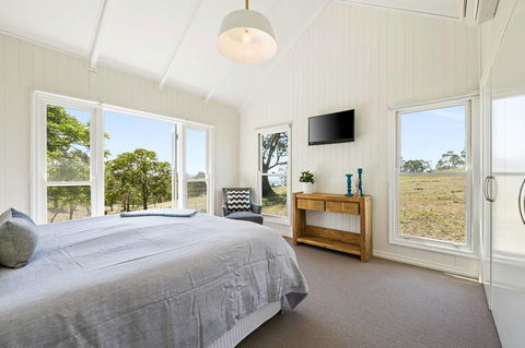 Hollow Tree Farm - Accommodation Great Ocean Road 3