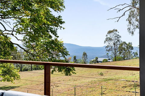 Hollow Tree Farm - Accommodation Great Ocean Road 1