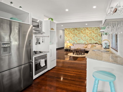 Anville Court - Accommodation Great Ocean Road 4