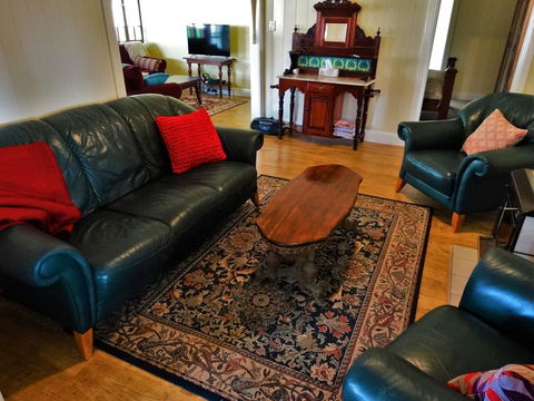 Loughmore House - Accommodation Great Ocean Road 5