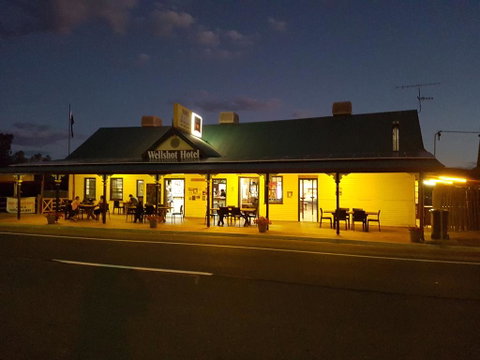 Wellshot Hotel - Accommodation Great Ocean Road 2