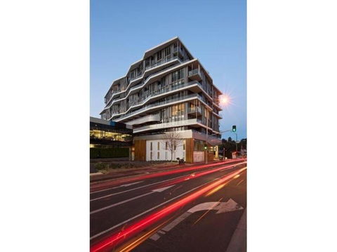 Yarra River Luxury 1BD Apartment - Accommodation Great Ocean Road 2