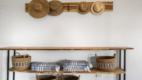 Your Luxury Escape - Byron Sunset Breeze - Accommodation Great Ocean Road 3